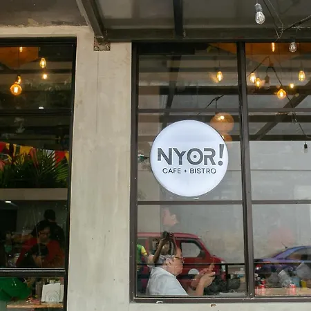 Happynest Hostel Cebu-3