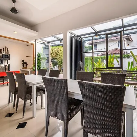 Little Boutique Hotel 102 - 30M From Beach-3