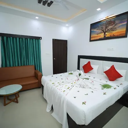 The Hotel Paradise-3