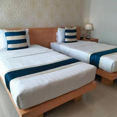 Icheck Inn Central Patong-3