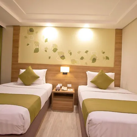 Crown Regency Hotel Makati-3