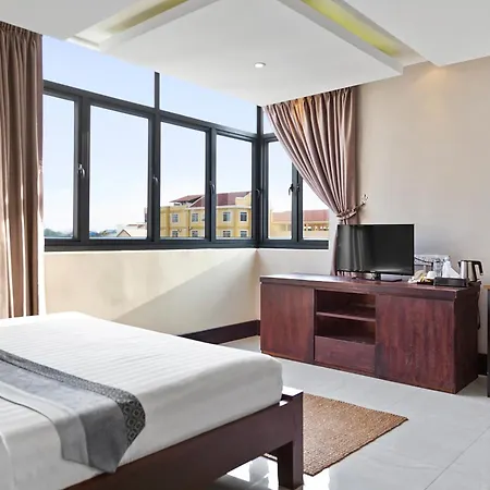 Hotel Five.S-2
