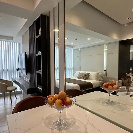 Uptown Parksuites Bgc-2