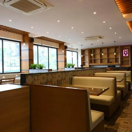 Shrreyas Inn Boarding & Lodging-2