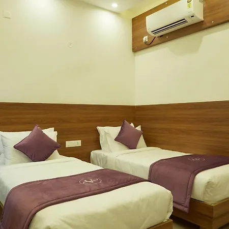 Vovo Premier Hotel-3