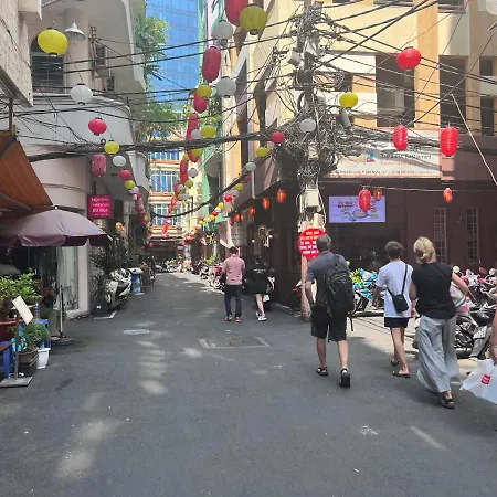 Little Japan Room 301-Ben Thanh Market-D1-3