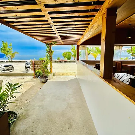 Pelican Beach Maafushi-3