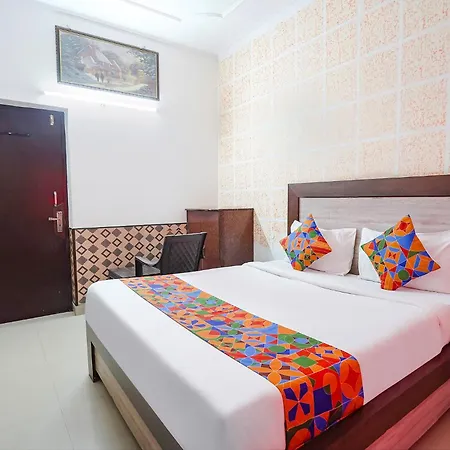 Fabhotel Taj Stay-3
