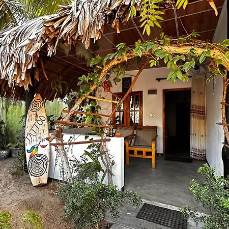 Hakuna Matata Arugambay-2