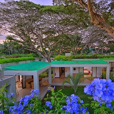Munting Paraiso-2