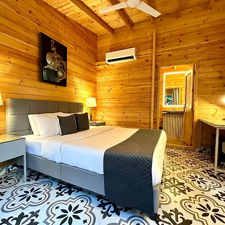 Bedrock Boutique Hostel-3