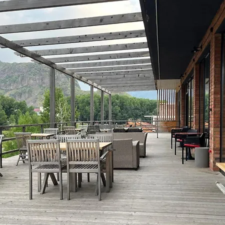 Hotel Stancia Kazbegi - City Center-3