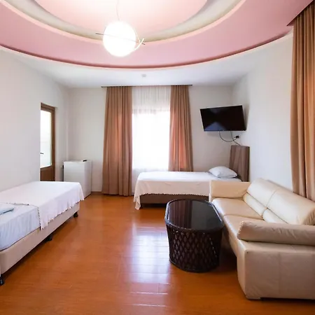 Hotel Smile-3