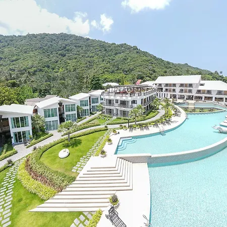 Vannee Golden Sands Beachfront Resort-3
