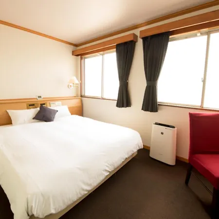 Hotel Livemax Budget Okinawa Tomariko-3