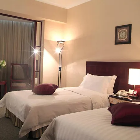 Rosedale Hotel & Suites Guangzhou-3