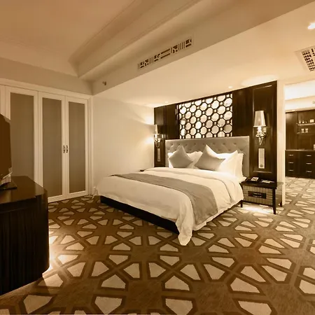 Paramount Gallery Hotel-3