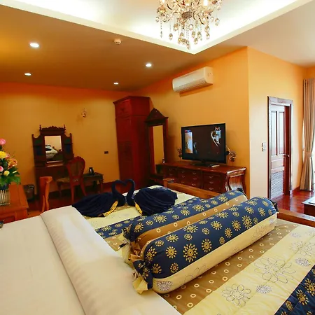 At Chiang Mai Hotel-2