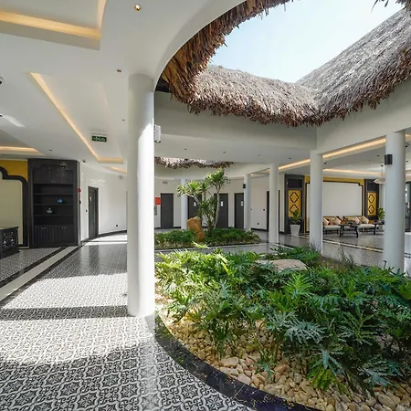Bliss Hoi An Beach Resort & Wellness-2