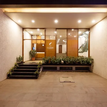 Hotel Classic Mid Town, Kolhapur Near Mahalaxmi Temple-3