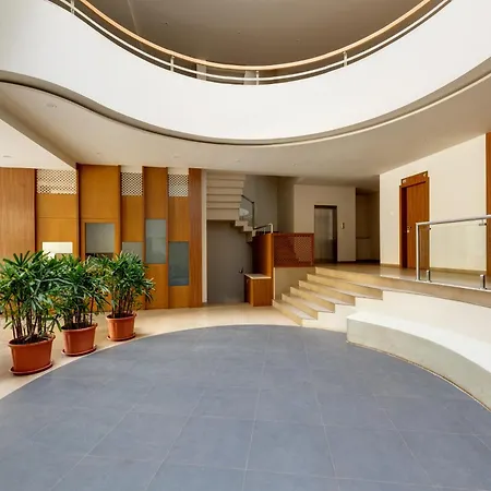 Hotel Classic Mid Town, Kolhapur Near Mahalaxmi Temple-2