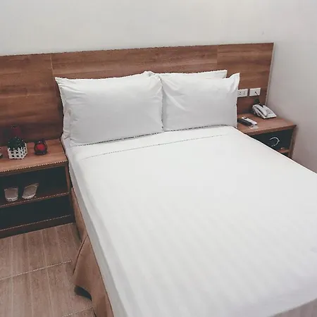 Trip Inn Legazpi City Near Airport-3