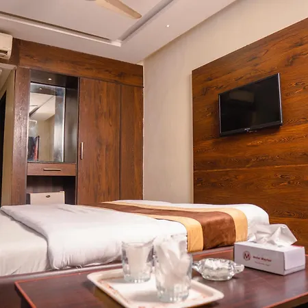 Hotel Mayfair-3