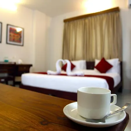 Hotel Crimson Lotus-3