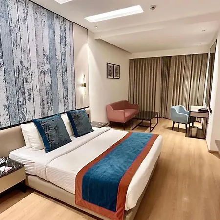 Ramada By Wyndham Jalandhar City Center-3
