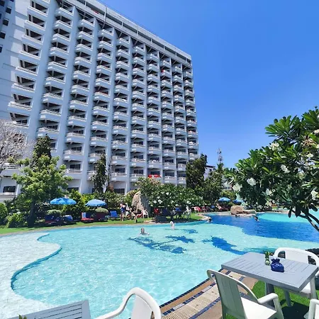 Grand Jomtien Palace Hotel-3