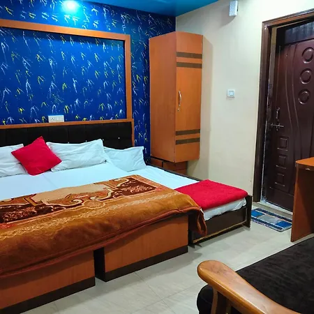 Hotel H M International-2