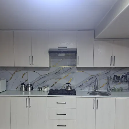Royal Lux Guest House-2
