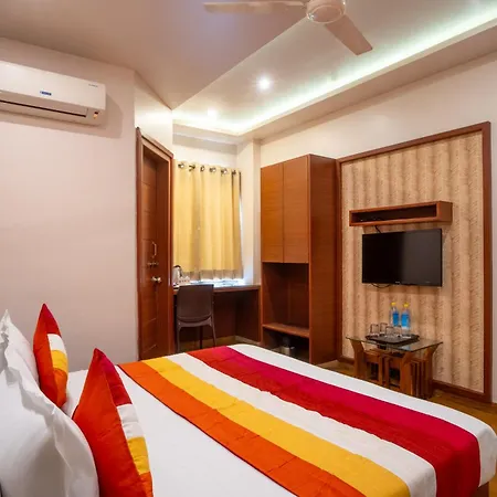 Uddhav Vilas A Family Hotel-3