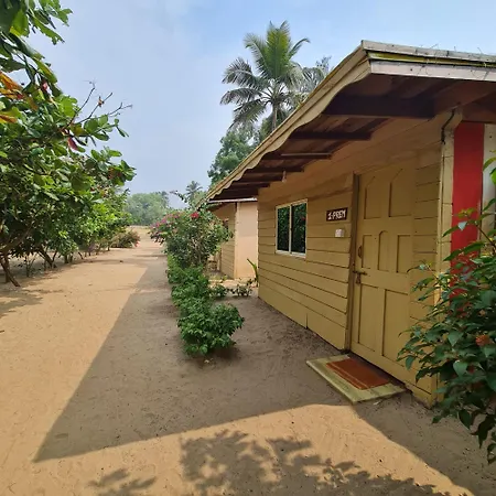 Love Temple Beach Resort-3