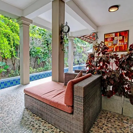 Capital O 91300 Sunny Side Villa-3