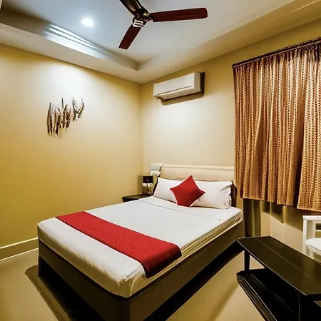 Naadi Stayinn -Premium Rooms-3