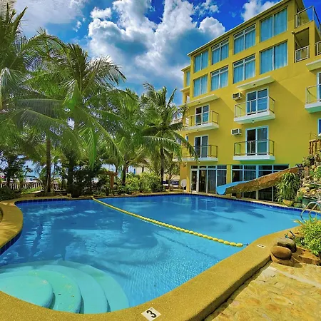 Crystal Shores Beach Resort Powered By Cocotel-2