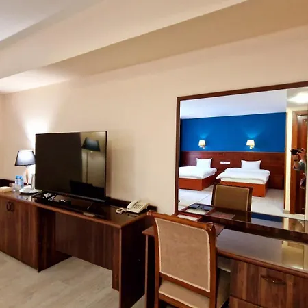 Ararat Hotel-3