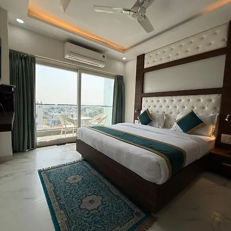 Hotel 7 Heaven-3