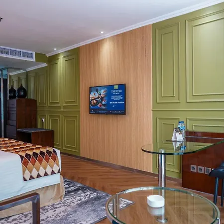 Cambridge Hotel Medan-3