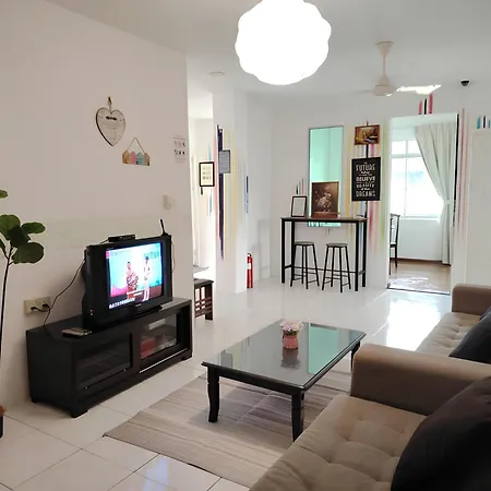 Natol Homestay - Kuching Home Penthouse Airport Road-3