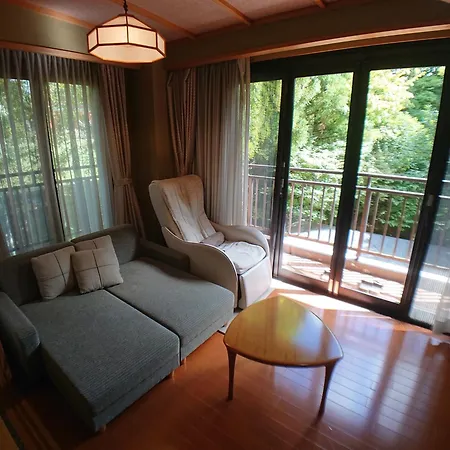 Kasuga Hotel-3