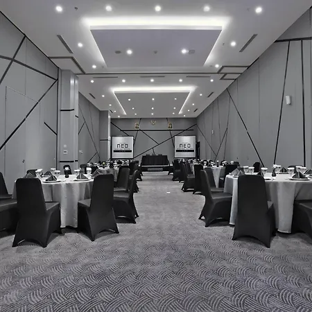 Hotel Neo Gajah Mada Pontianak By Aston-2