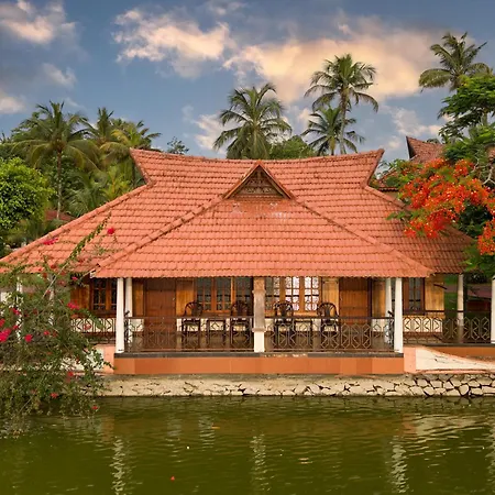 Sterling Lake Palace Alleppey-2
