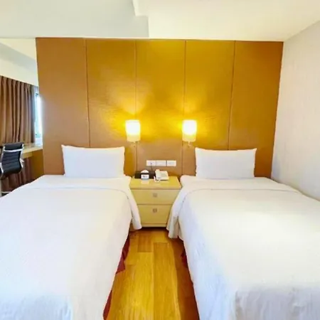 Delton Hotel-2