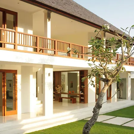 Villa Asante-2