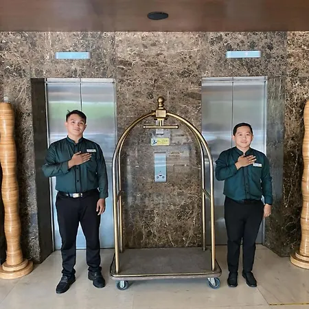 Castle Peak Hotel-2