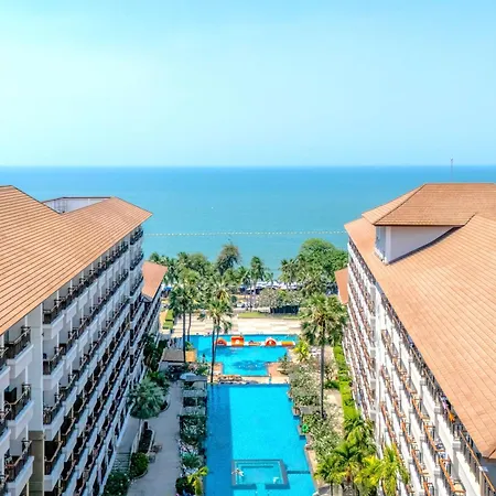 Welcome World Beachfront Resort-3