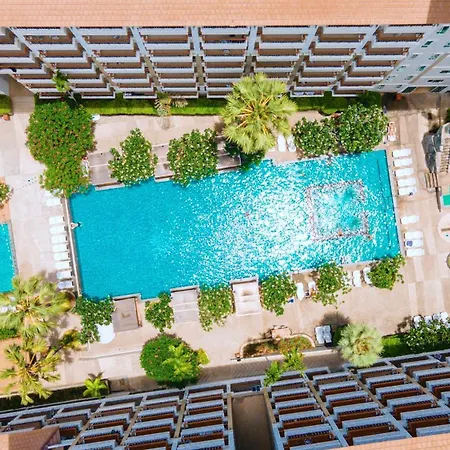 Welcome World Beachfront Resort-2