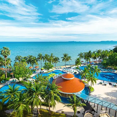 Royal Wing Suites & Spa Pattaya-2